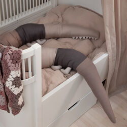 Sleepy Croc Knitted Cushion, seabreeze beige, Sebra