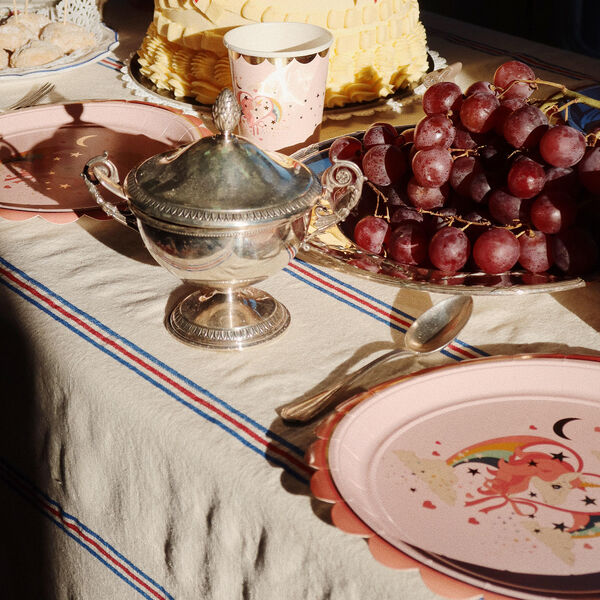 Unicorn Kit, Konges Sl&oslash;jd