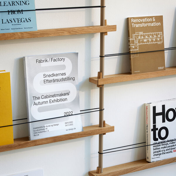 Magazine Shelf 1152, oak, MOEBE