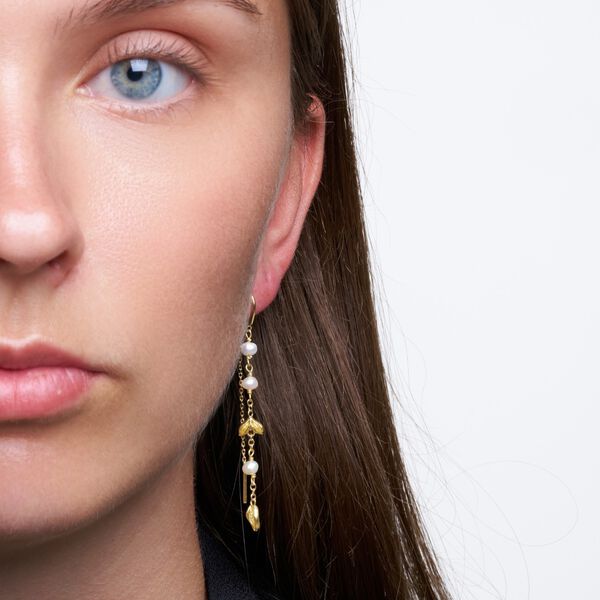 Nadia chain earrings, gold plated Nadia chain earrings, gold plated, Pure by Nat