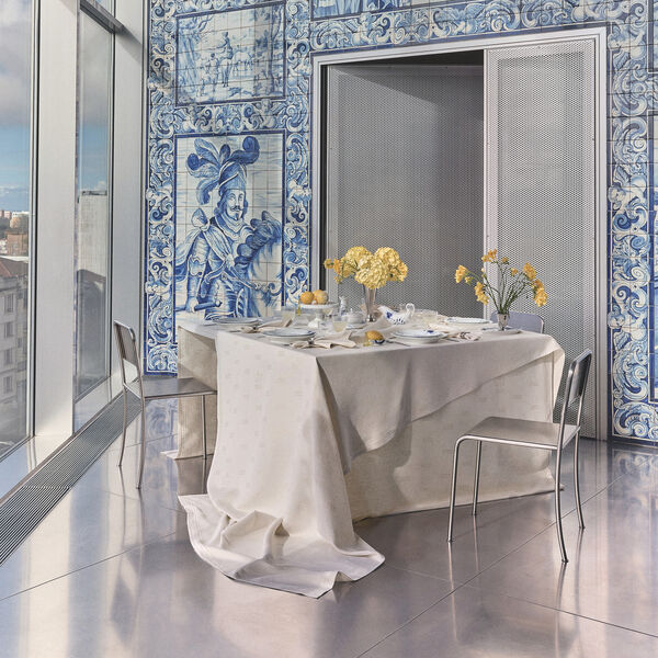 Waves Tablecloth, white, Royal Copenhagen