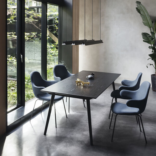 In Between SK5 Dining Table In Between SK5 Dining Table, &Tradition