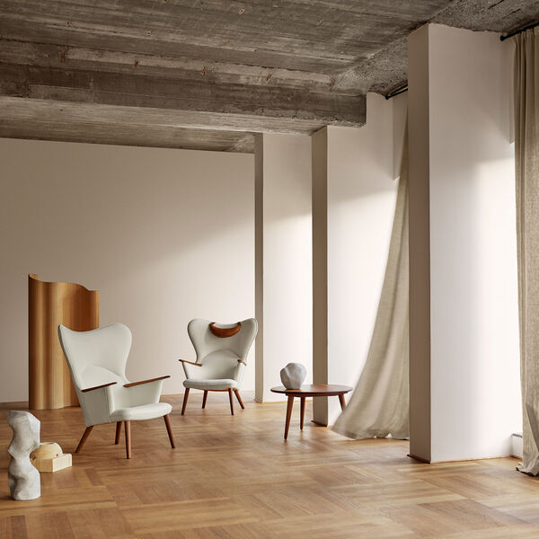 CH78 Mama Bear Lounge Chair, cream/oiled walnut, Carl Hansen & S&oslash;n