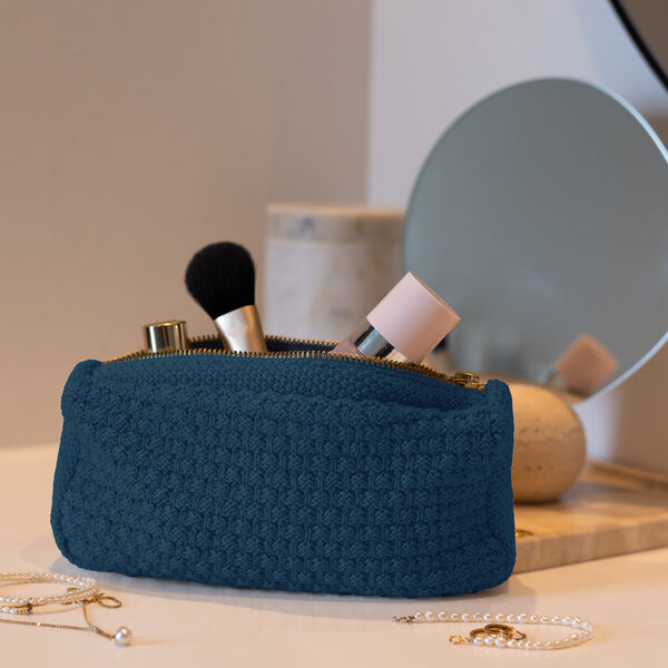 Knitted Clutch Petra | Dark Blue Melange, By LOHN