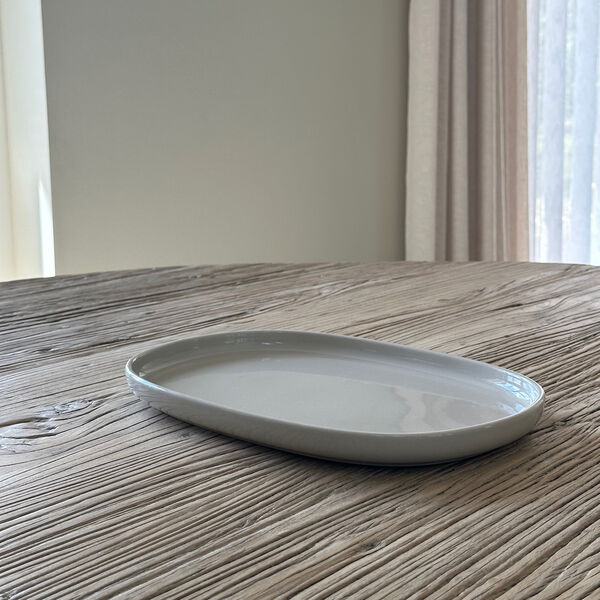 CAPRI Oval Platter, warm sand, HOEME Copenhagen