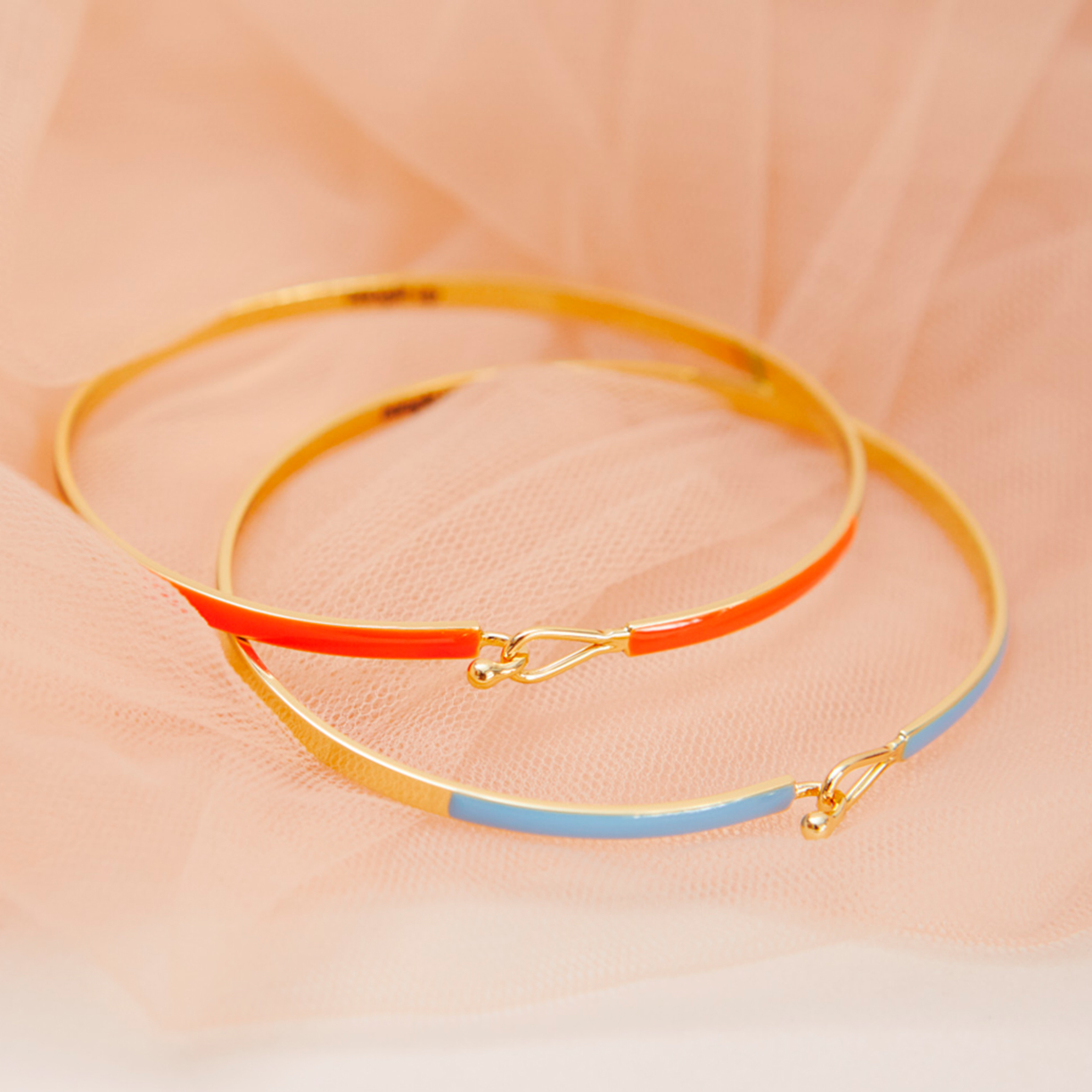 Orange bangle bracelet deals